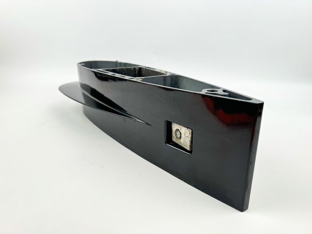 2007 Suzuki 250 HP 4 Stroke Outboard Midsection Extension / Spacer 52131-93J00-0EP OEM