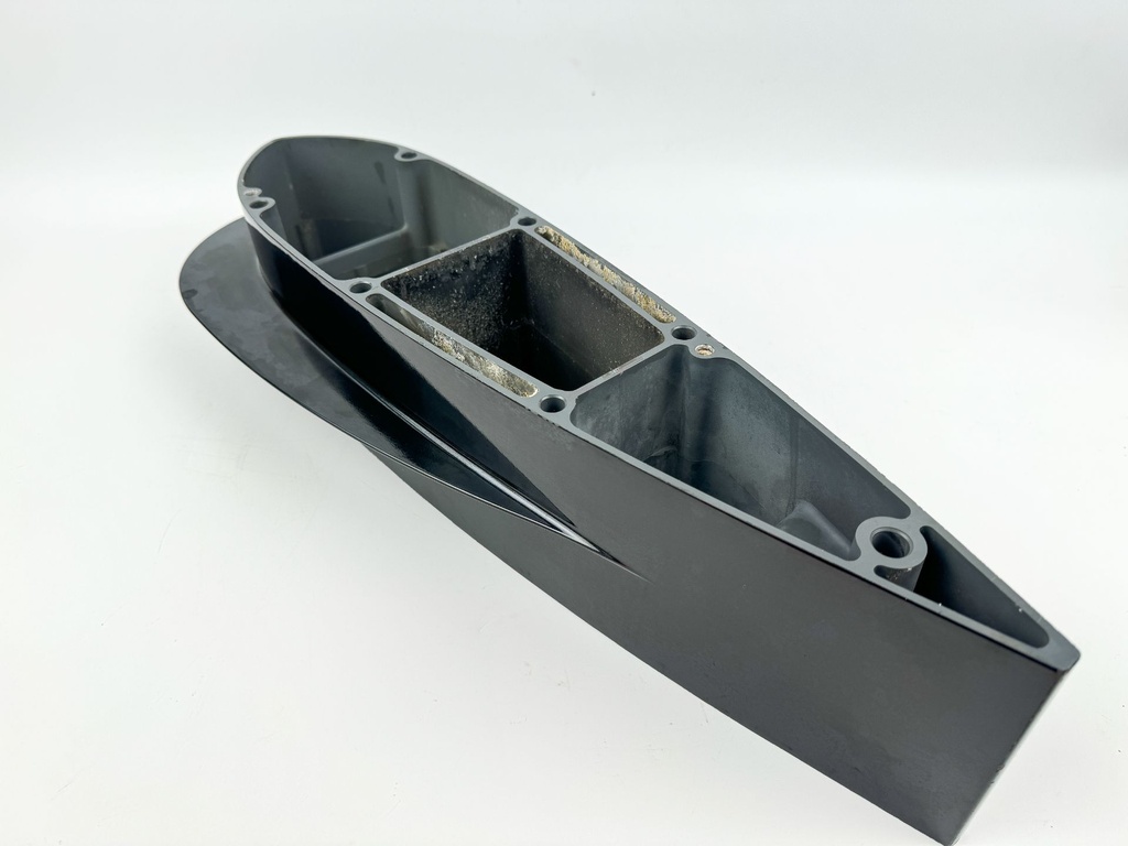 2007 Suzuki 250 HP 4 Stroke Outboard Midsection Extension / Spacer 52131-93J00-0EP OEM