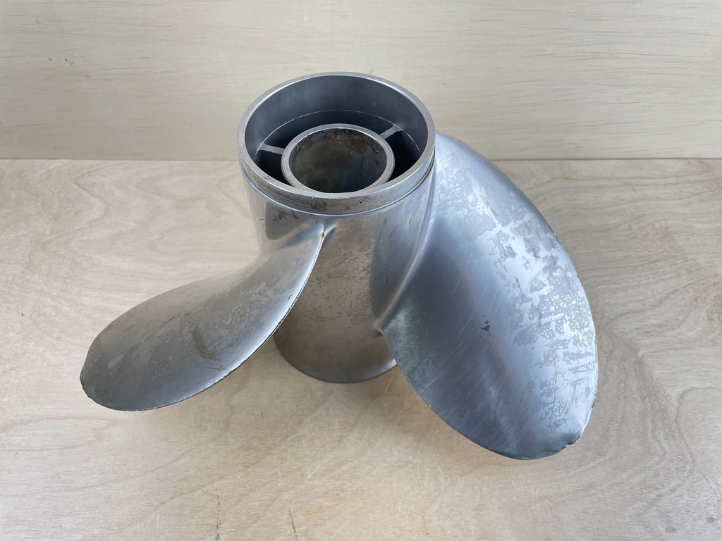 Evinrude Johnson Rebel TBX 15 3/8" x 18P RH Stainless Prop 763988