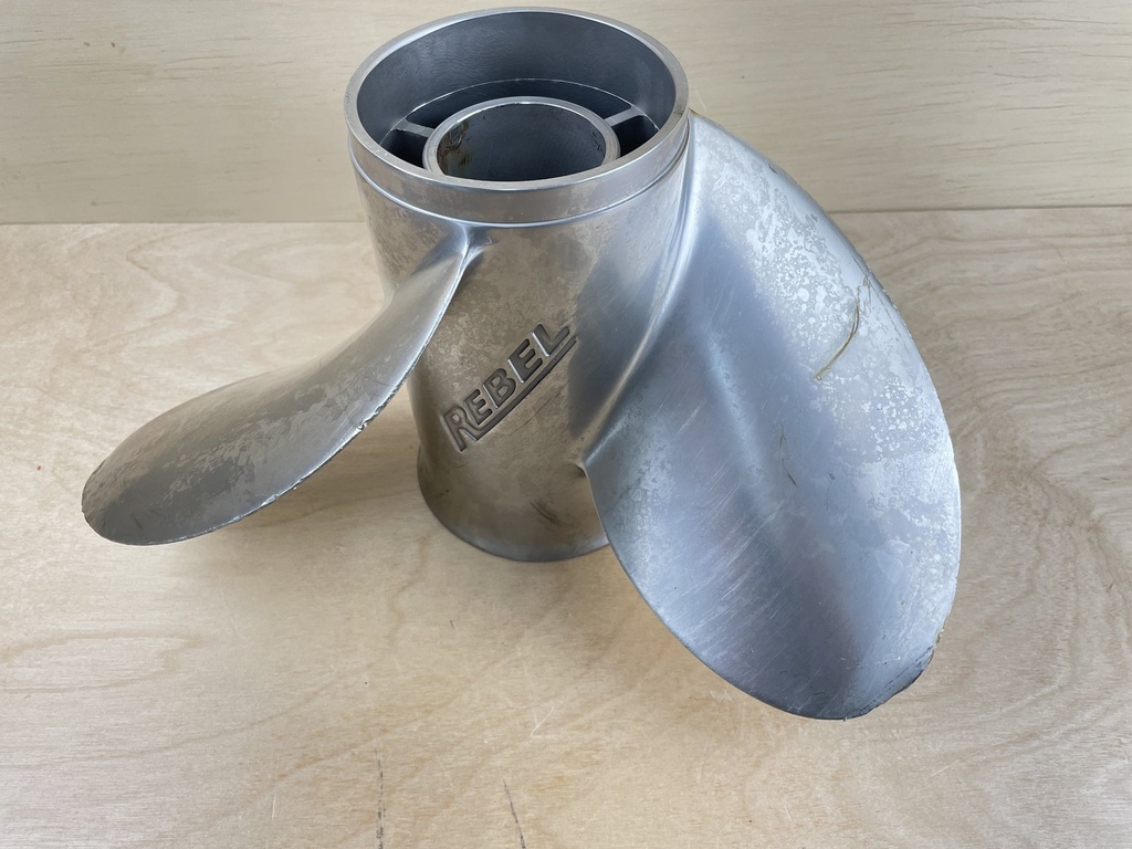 Evinrude Johnson Rebel TBX 15 3/8" x 18P RH Stainless Prop 763988