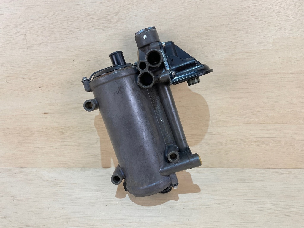 2004 Mercury Verado 250HP Integrated Oil Module Cooler 880640T03