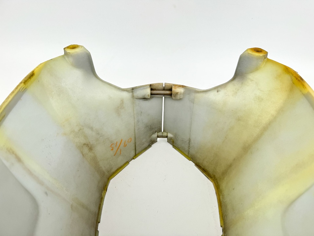 2007 Honda 50 HP 4 Stroke Outboard Lower Apron Cover 63701-ZV5-010ZA OEM