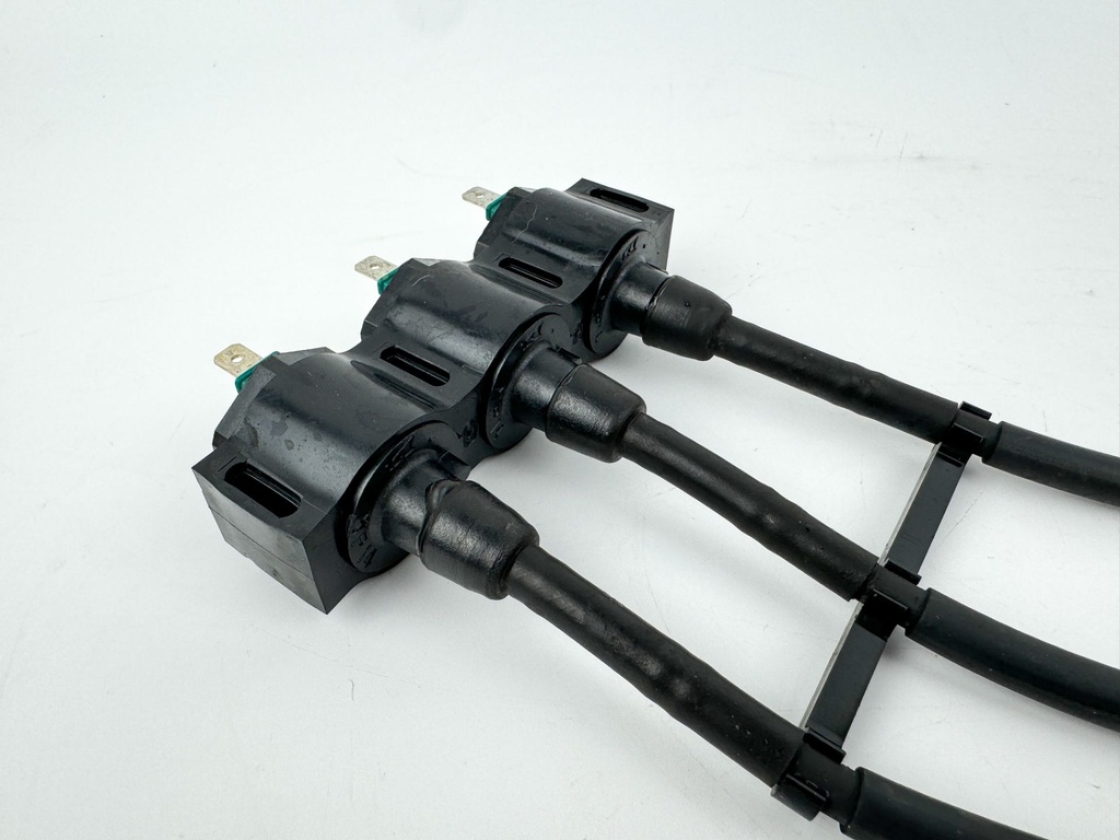 2007 Honda 50 HP 4 Stroke Outboard Ignition Coil Set 30500-ZW4-H01 OEM