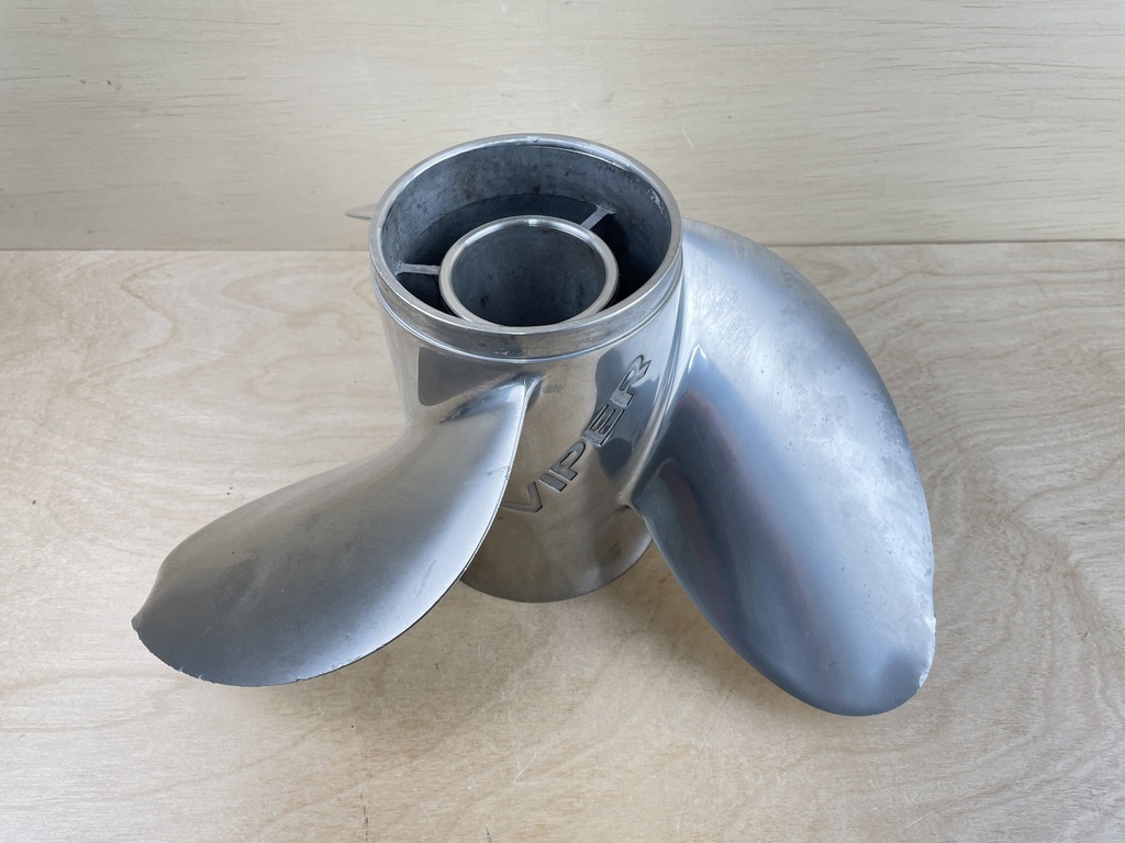 Evinrude Johnson Viper TBX Stainless Propeller 14 3/4" x 17P RH Prop 763914