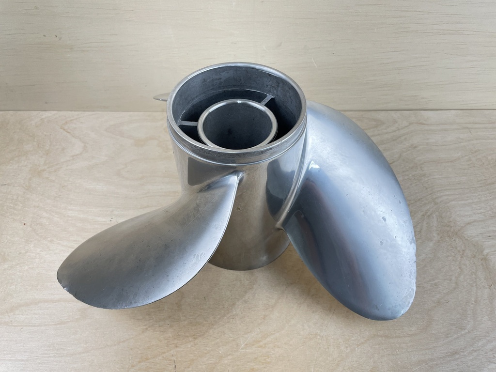 Evinrude Johnson Viper TBX Stainless Propeller 14 3/4" x 17P RH Prop 763914