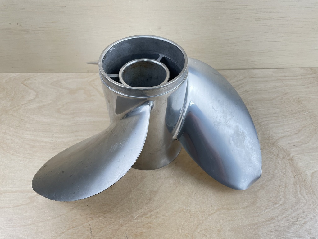 Evinrude Johnson Viper TBX Stainless Propeller 14 3/4" x 17P RH Prop 763914