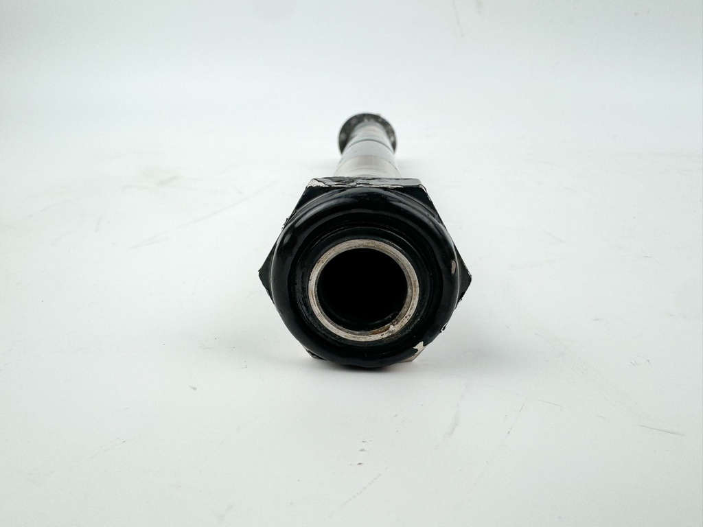 2001 Mercury 225 HP 2 Stroke Outboard Clamp Bracket Bolt Tilt Tube 826125A1 OEM