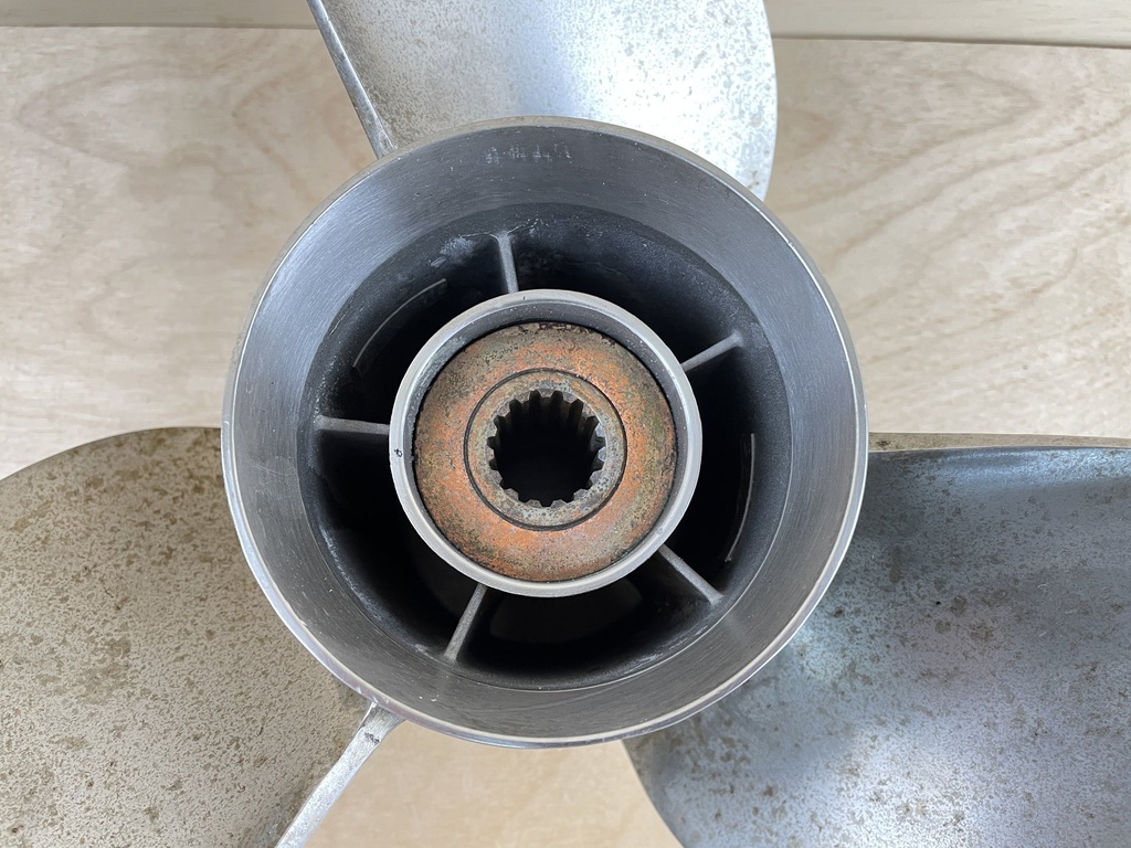 Suzuki Stainless Prop Propeller 3RX14X17P 14" x 17P RH