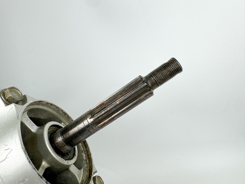 2006 + Honda BF 200 225 HP Outboard 25" XL Lower Unit Gear Case 41100-ZY3-C13ZA