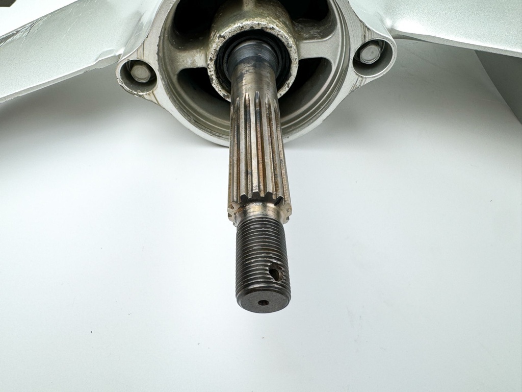 Honda BF 135 150HP 4 Stroke Outboard XL Lower Unit Gear Case 41100-ZY6-615ZA