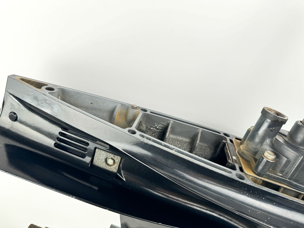 2007 Suzuki DF300 300 HP 4 Stroke Outboard 30" XXL Lower Unit LH Counter