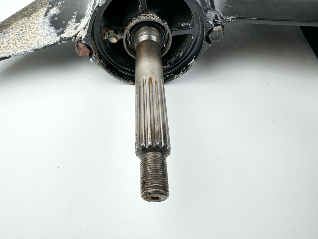 2007 Suzuki DF300 300 HP 4 Stroke Outboard 30" XXL Lower Unit LH Counter