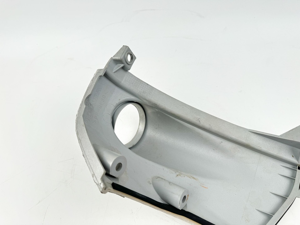 2007 Honda 135 HP 4 Stroke Outboard Cable Cover Plate 40151-ZY6-010ZA OEM