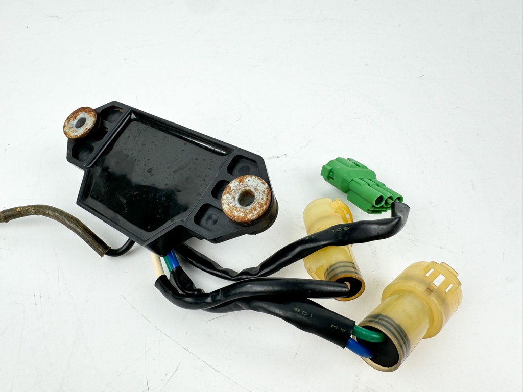 2007 Honda 135 HP 4 Stroke Outboard Trim Tilt Relay 38550-ZY6-003 OEM