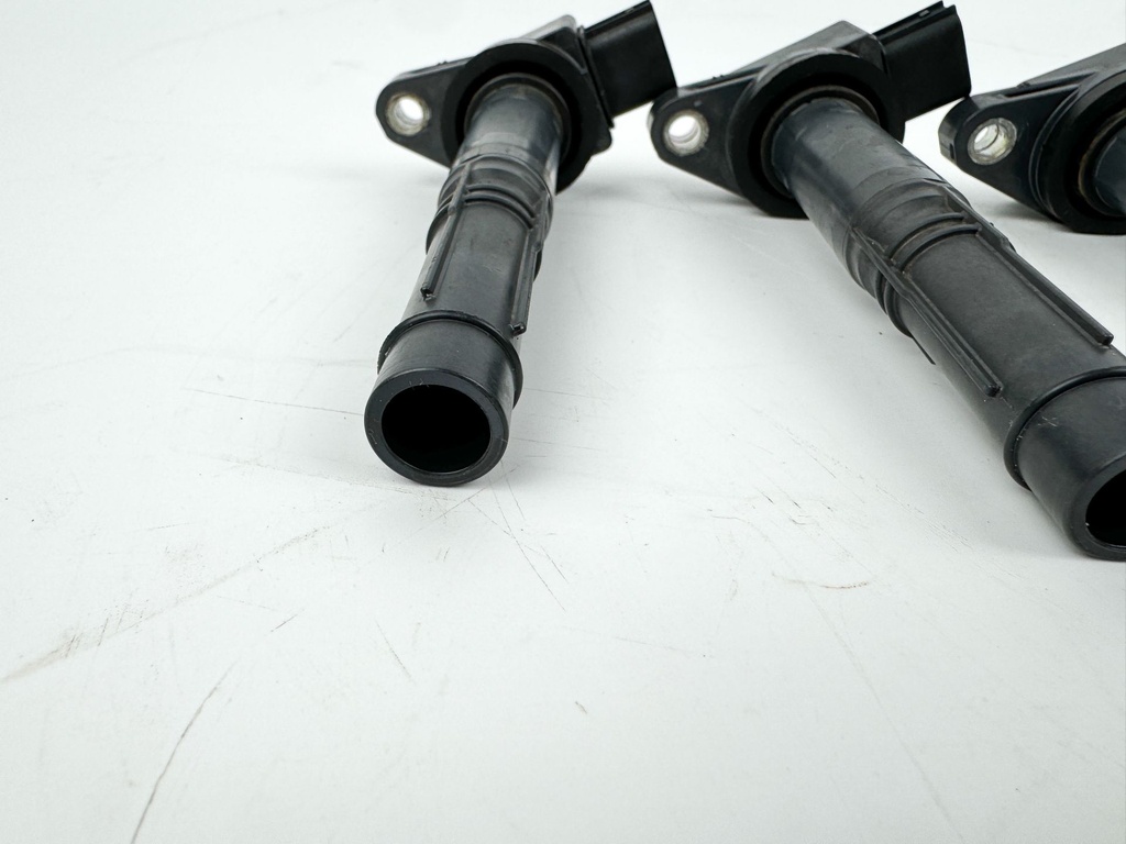 2007 Honda 135 HP 4 Stroke Outboard Ignition Coil Set 30520-RRA-007 OEM