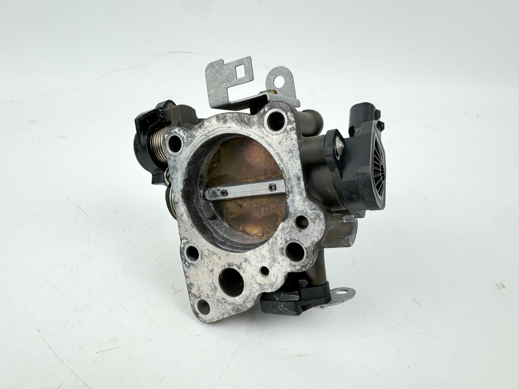 2007 Honda 135 HP 4 Stroke Outboard Throttle Body Assembly 16400-ZY6-013 OEM