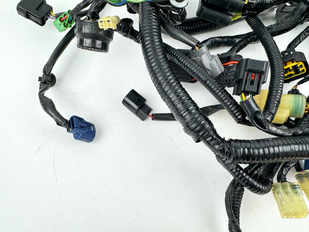 2007 Honda 135 HP 4 Stroke Outboard Engine Wire Harness 32100-ZY5-040 OEM