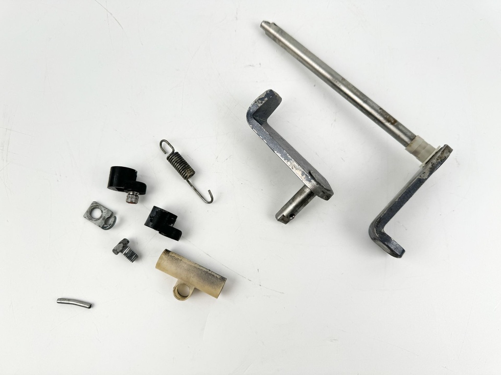 1996 Yamaha 150 HP 2 Stroke Outboard Tilt Stop Lever 6G5-43181-02-00 OEM