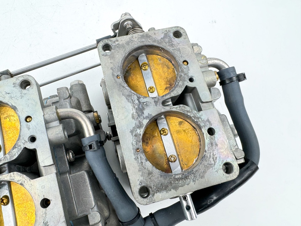 1996 Yamaha 150 HP 2 Stroke Outboard Carburetor Set - Parts
