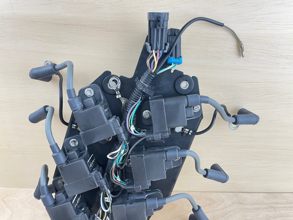 2003 Mercury 200HP Outboard Engine 2 Stroke CDM Module Ignition Coil Set 827509T7