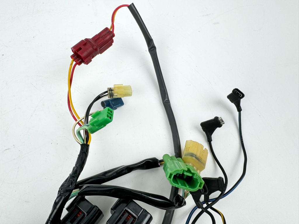 1997 + Honda BF 75 90 HP Outboard Engine Wire Harness 32520-ZW1-000