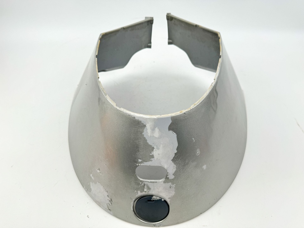 2000 Honda 75 HP 4 Stroke Outboard Lower Apron Cover 63710-ZW1-000ZA OEM