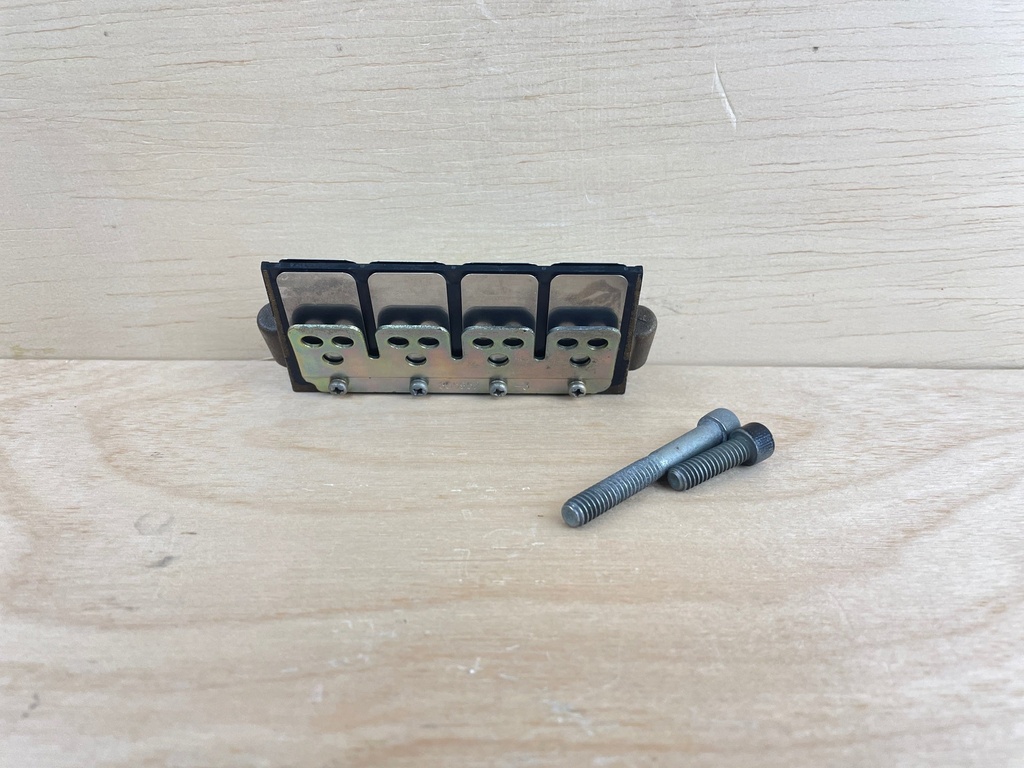 2003 Mercury 200HP 2 Stroke Outboard Reed Block Valve Assembly 855952T3