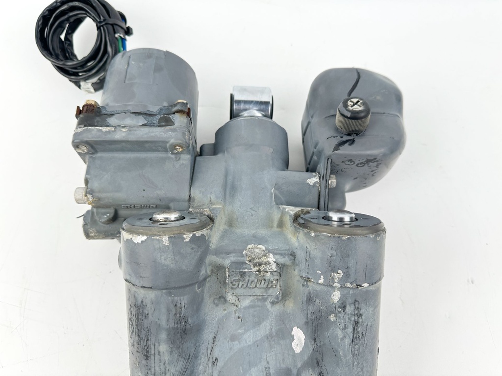 1999 & Up Honda Outboard 75 90 115 130 HP Power Trim Tilt Unit 56000-ZW1-708