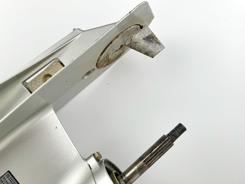 99 - 2006 Honda BF 75 90 HP Outboard 20" Long Lower Unit Gear Case