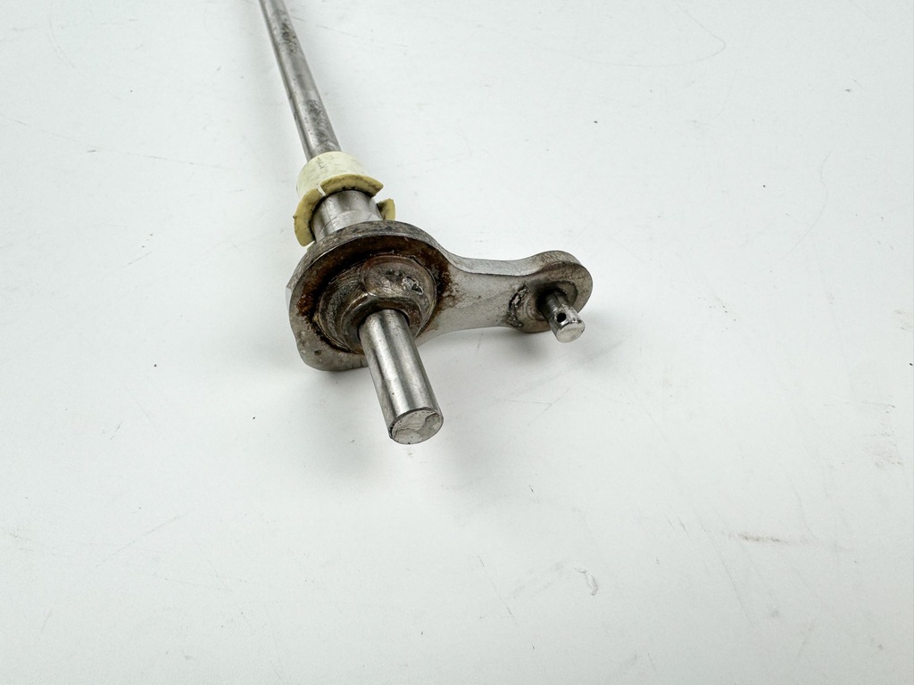 2005 Mercury 90 HP 4 Stroke Outboard Shift Shaft 888835A1 OEM