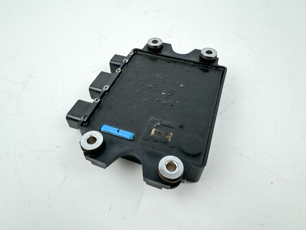 03-04 Yamaha 80 90 100 HP 4 Stroke Outboard C.D.I CDI Unit Assembly 67F-85540-02-00