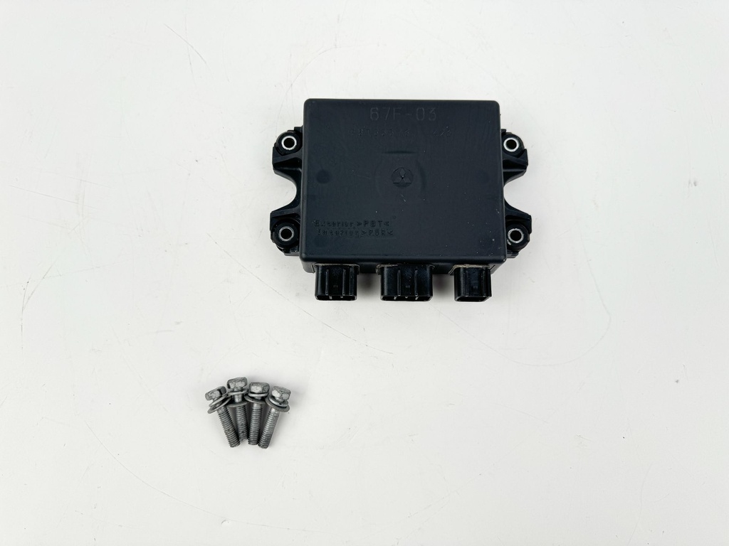 03-04 Yamaha 80 90 100 HP 4 Stroke Outboard C.D.I CDI Unit Assembly 67F-85540-02-00