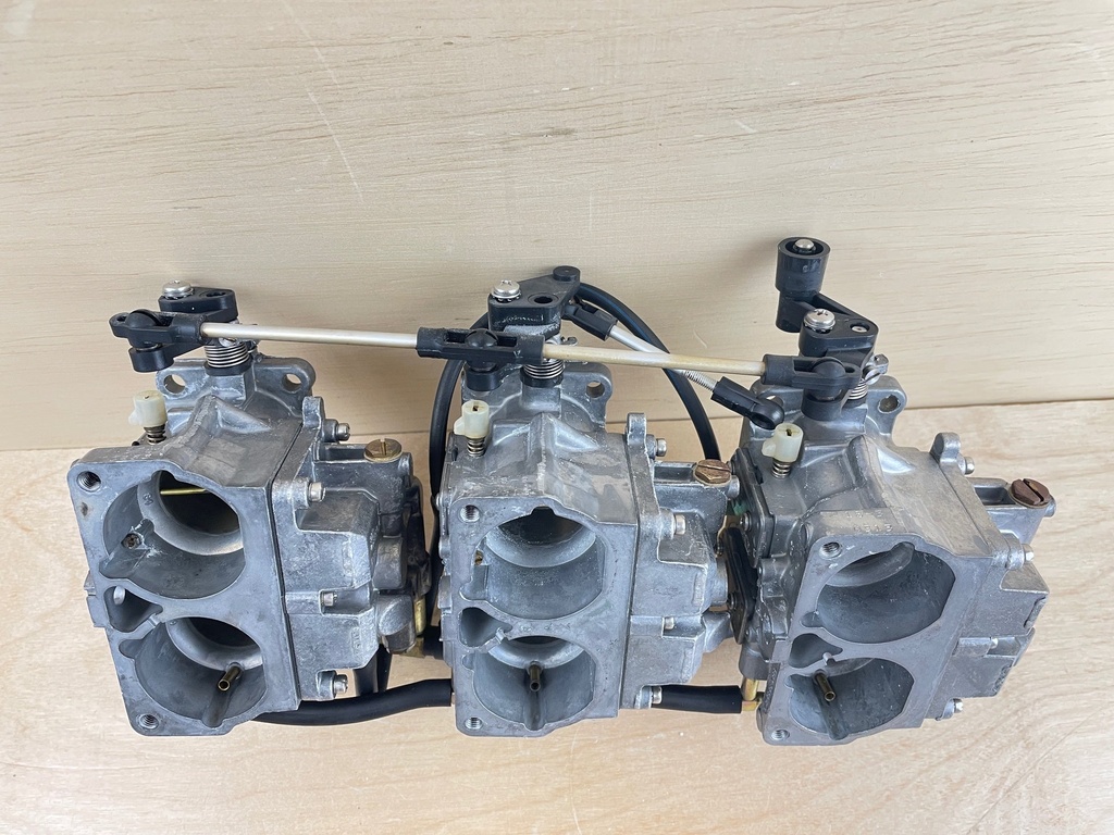 2003 Mercury 200HP Outboard Engine Carburetor Setup Top Middle Bottom 828272T73