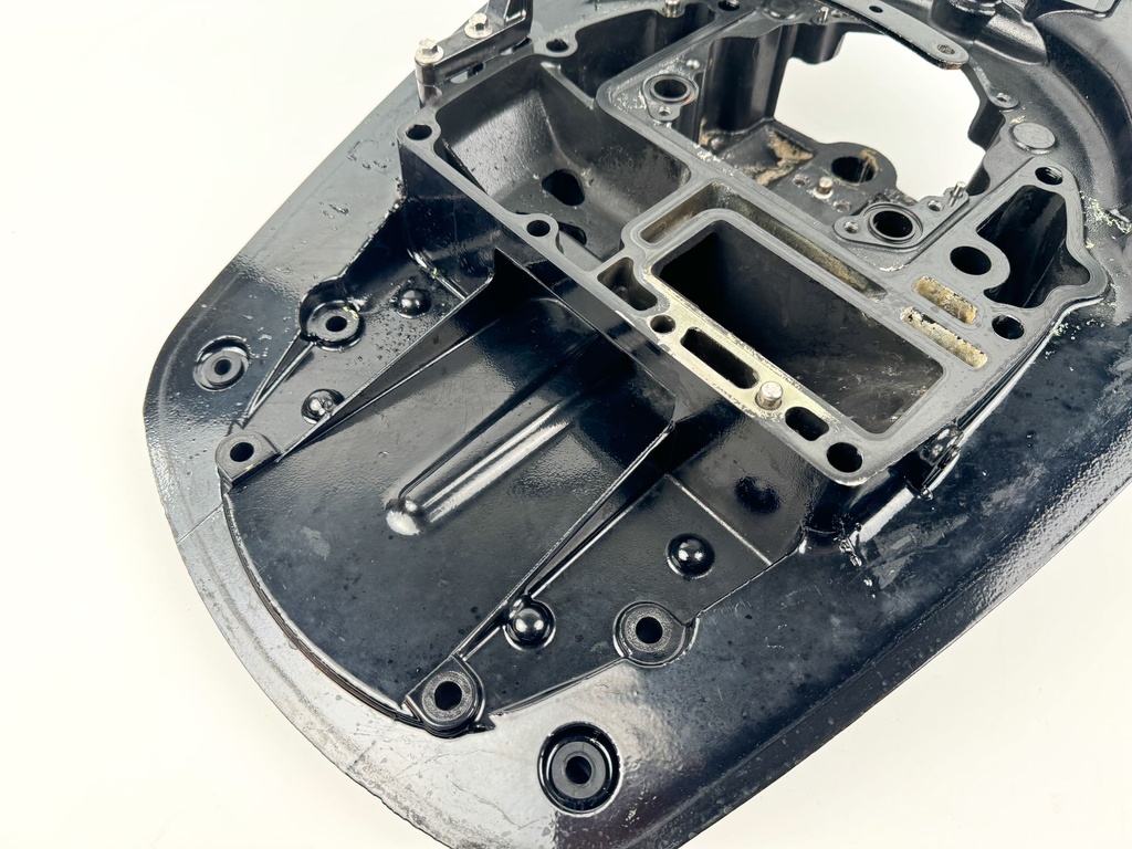 2005 Mercury 90 HP 4 Stroke Outboard Exhaust Plate Guide 888830T02 OEM