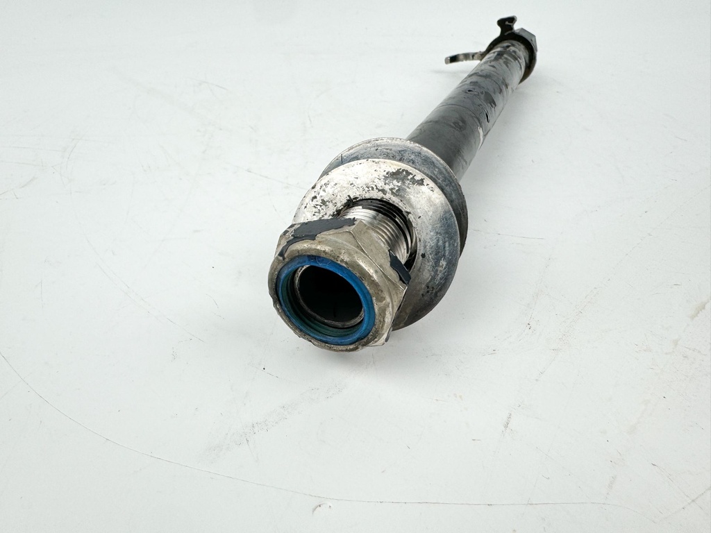 2013 Evinrude 150 HP 2 Stroke Outboard Clamp Bracket Bolt Tilt Tube 0435007 OEM