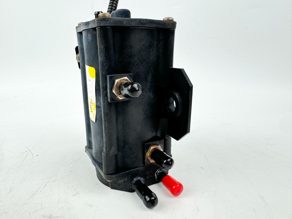 2013 Evinrude 150 HP 2 Stroke Outboard Vapor Separator Tank VST 5006084 OEM