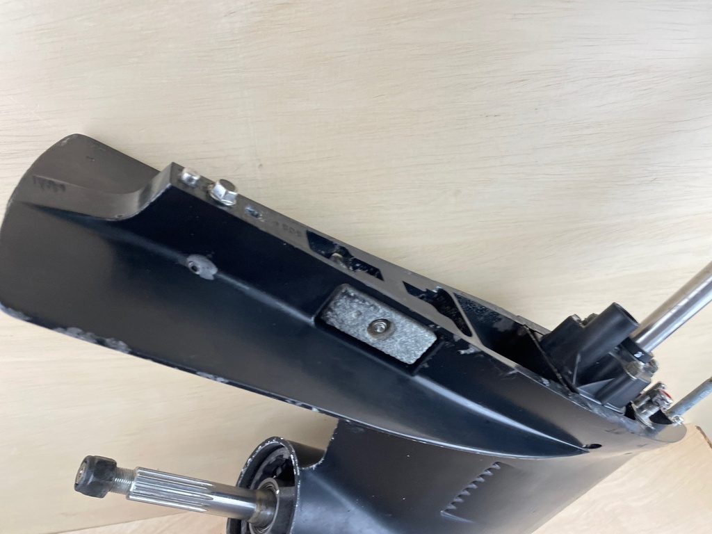 2003 Mercury 200HP 2 Stroke XL 25" Lower Unit Gear Case 1.87:1 Ratio 9148T85 New Seals