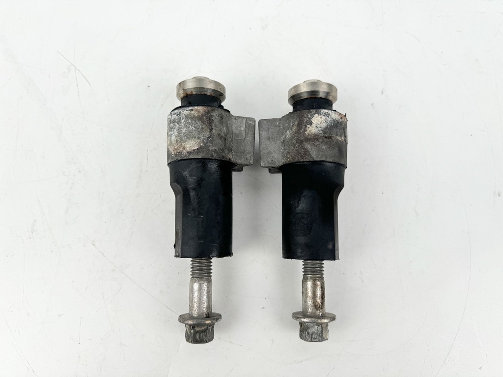 2013 Evinrude 150 HP 2 Stroke Outboard Upper Side Motor Mount Damper 5004323 OEM