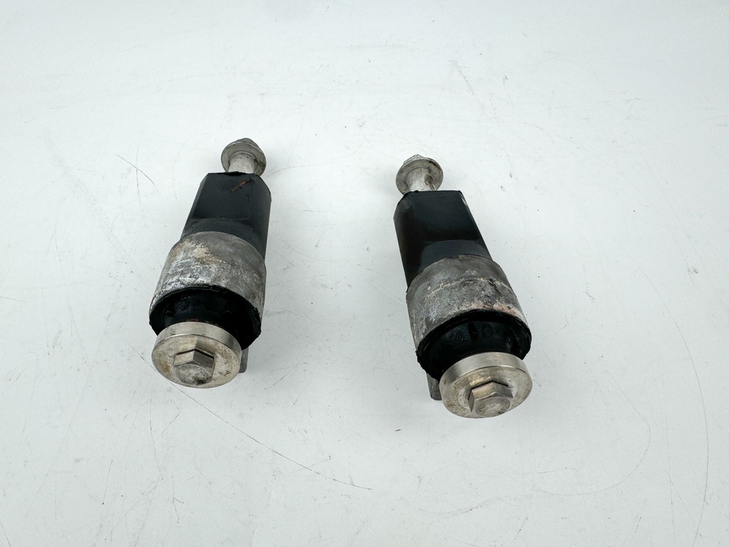 2013 Evinrude 150 HP 2 Stroke Outboard Upper Side Motor Mount Damper 5004323 OEM