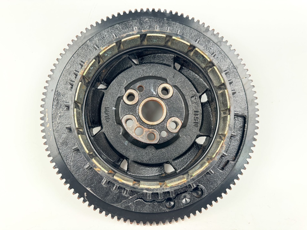 2013 Evinrude 150 HP 2 Stroke Outboard Flywheel 5007967 OEM