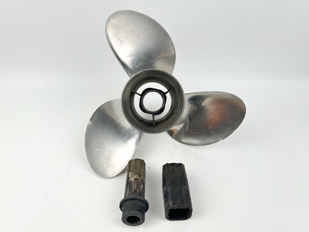 Johnson Evinrude Stainless Steel Prop Propeller 3 Blade 15" X 15P 763962