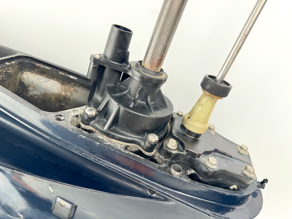 2013 Evinrude 150HP 2 Stroke Etec XL 25" Outboard Lower Unit Gear Case