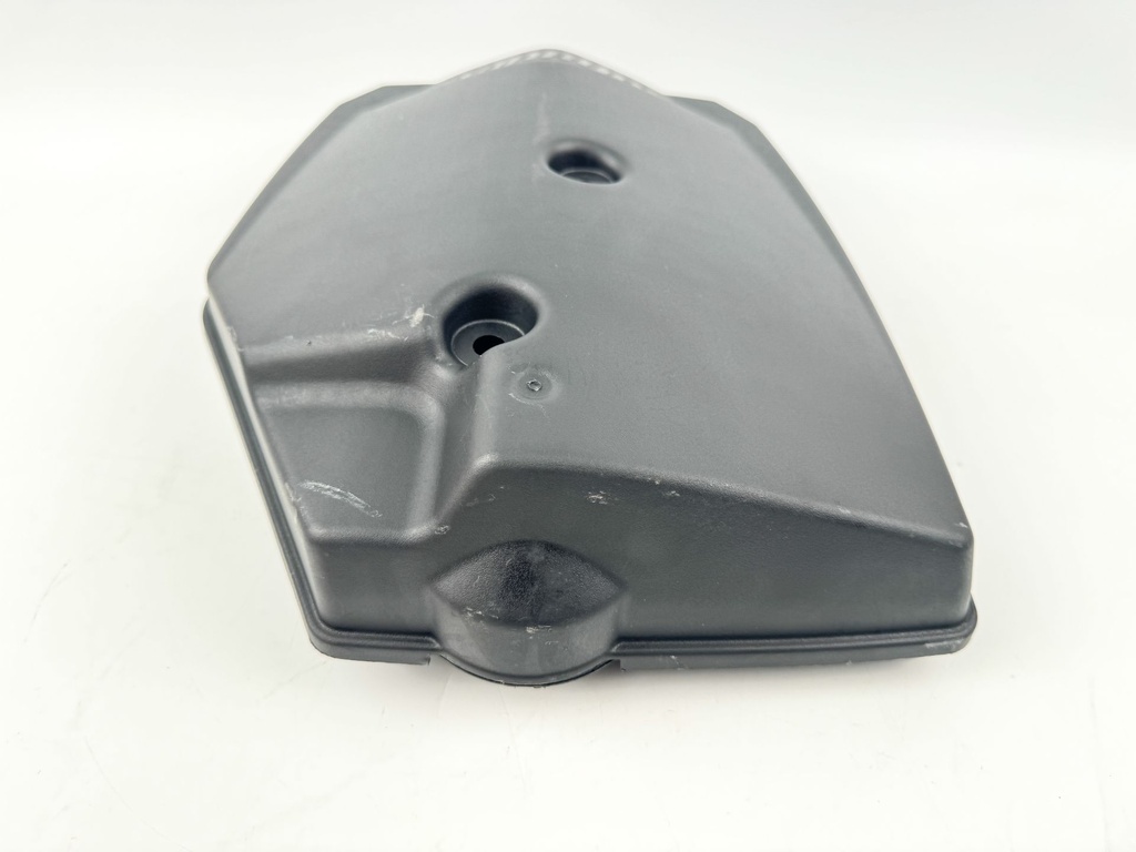 2013 Evinrude 150 HP 2 Stroke Outboard Intake Air Silencer Assembly 5007623 OEM