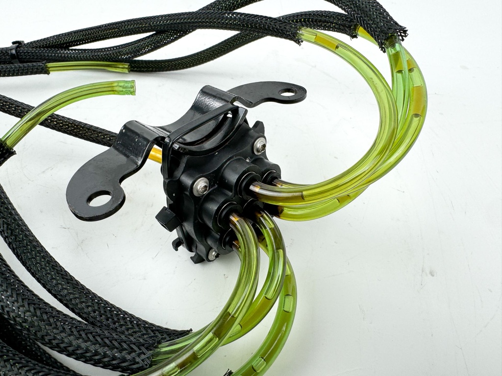 2013 Evinrude 150 HP 2 Stroke Outboard Oil Pump 5007849 OEM