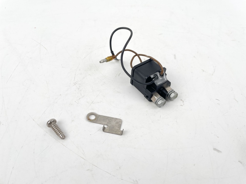 2006 Yamaha 150 HP 4 Stroke Outboard Starter Relay 68V-8194A-00-00 OEM