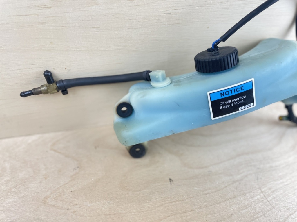 1996 Mercury 150HP 2 Stroke Outboard Oil Tank Reservoir 994436