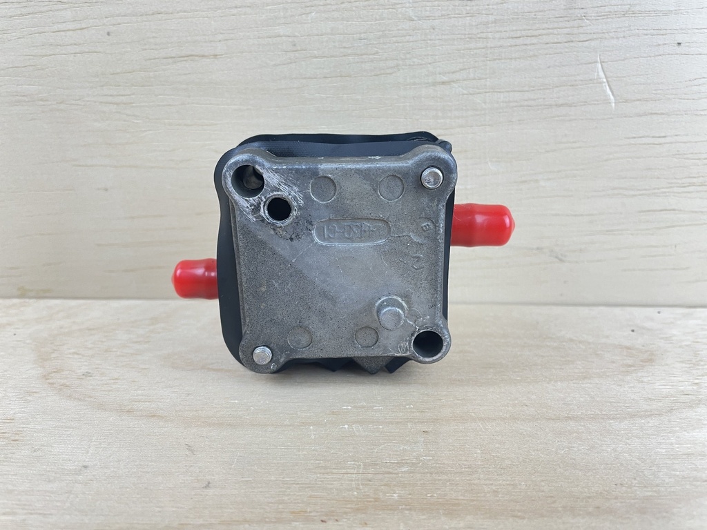 1996 Mercury 150HP 2 Stroke Outboard Fuel Pump Assembly 14360A43 14360A78