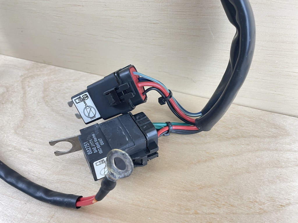 1996 Mercury 150HP 2 Stroke Trim Tilt Relay Harness With Relays 826802A4