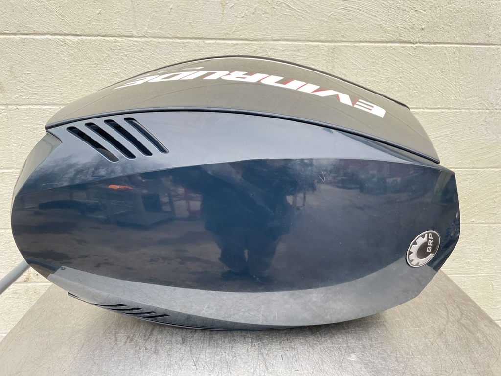 2013 Evinrude 150 HP 2 Stroke Outboard Top Cowling 0285749 OEM