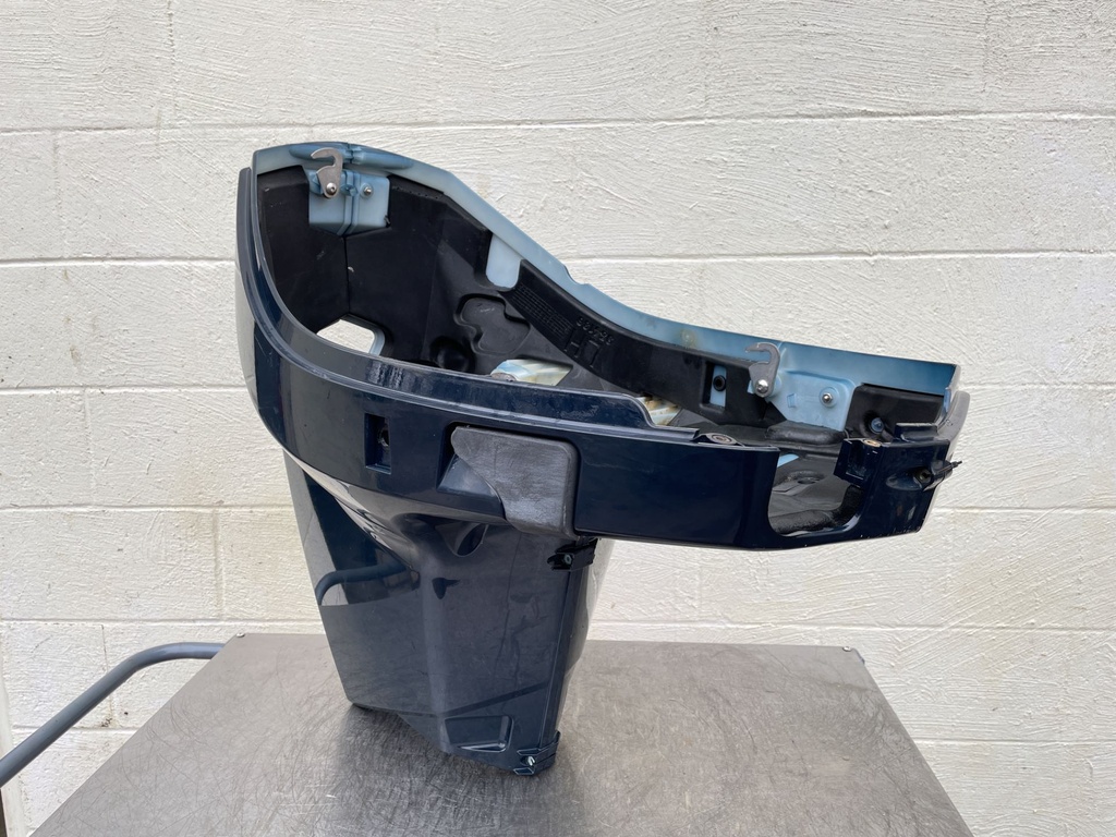 2013 Evinrude 150 HP 2 Stroke Outboard Lower Apron Cowling Port 5008261 OEM
